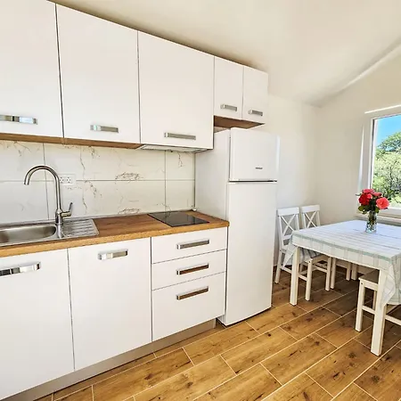 Balota - Moreska-3 By Interhome